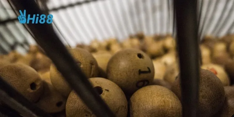 Chơi theo nhóm giúp tăng khả năng trúng thưởng và chia sẻ kinh nghiệm.